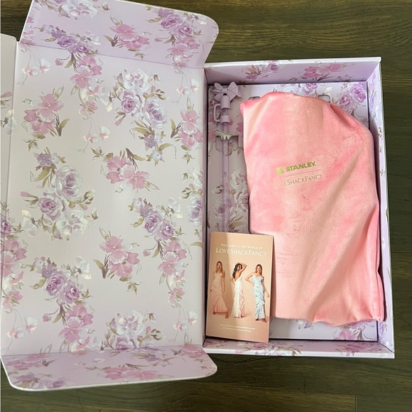 NWT Loveshackfancy Stanley Quencher Tumbler 40 Oz in Happy Thoughts - IN HAND - Picture 3 of 5